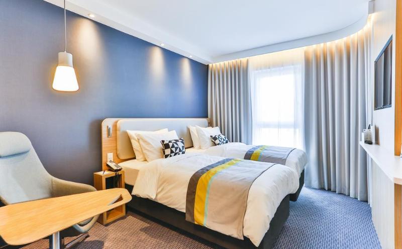 Holiday Inn Express Stuttgart-Waiblingen By Ihg Exterior photo